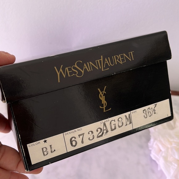 Vintage YSL heels - Picture 12 of 12